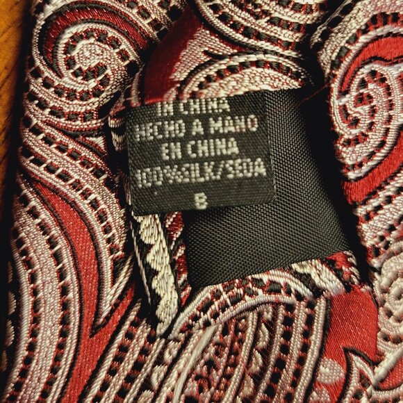 Crazy Horse ~ Paisley Necktie ~ Good Condition - Picture 8 of 8